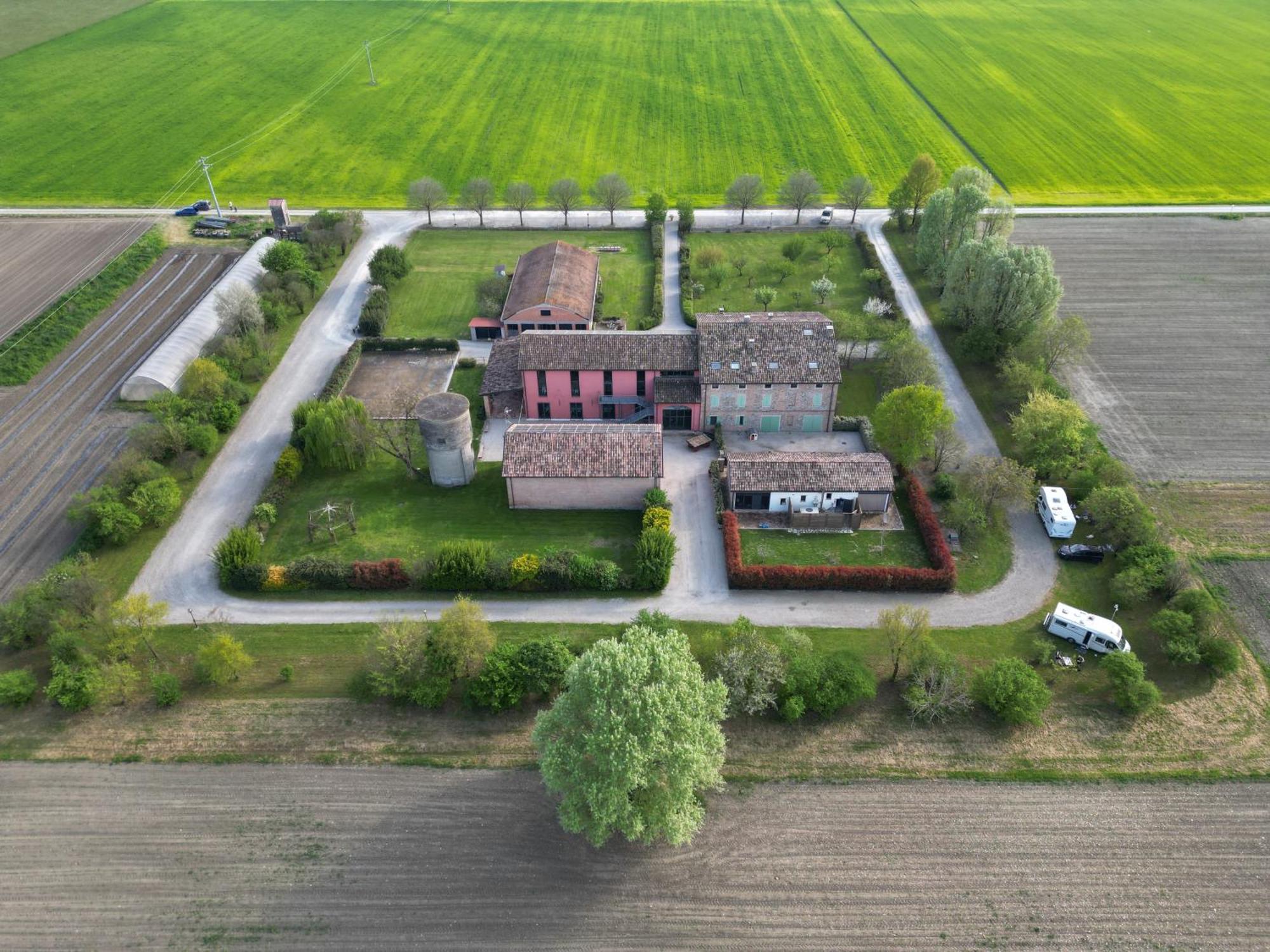 Agriturismo San Giuseppe Gattatico ภายนอก รูปภาพ